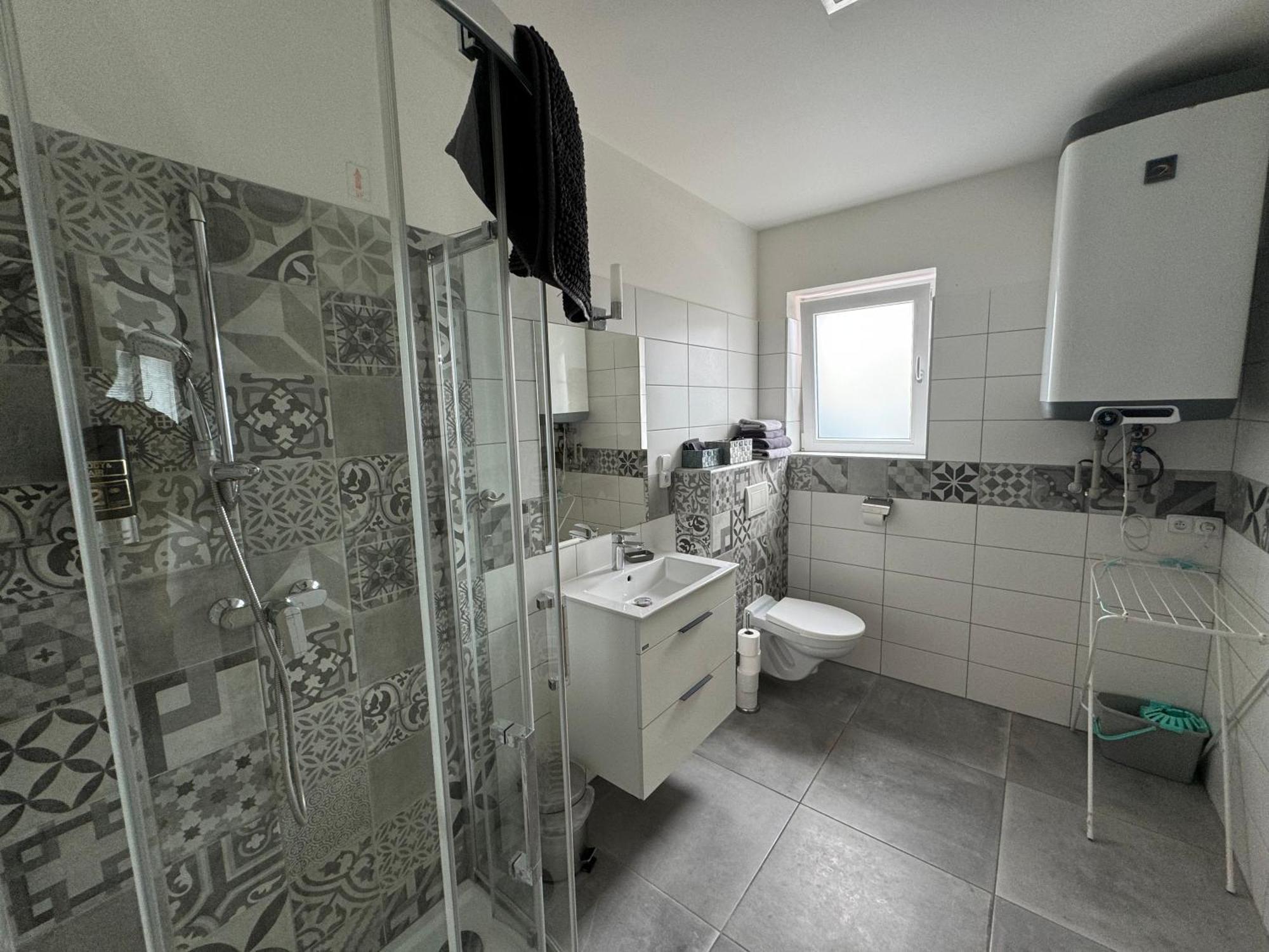 Apartmany Miromar Podivin Exteriör bild