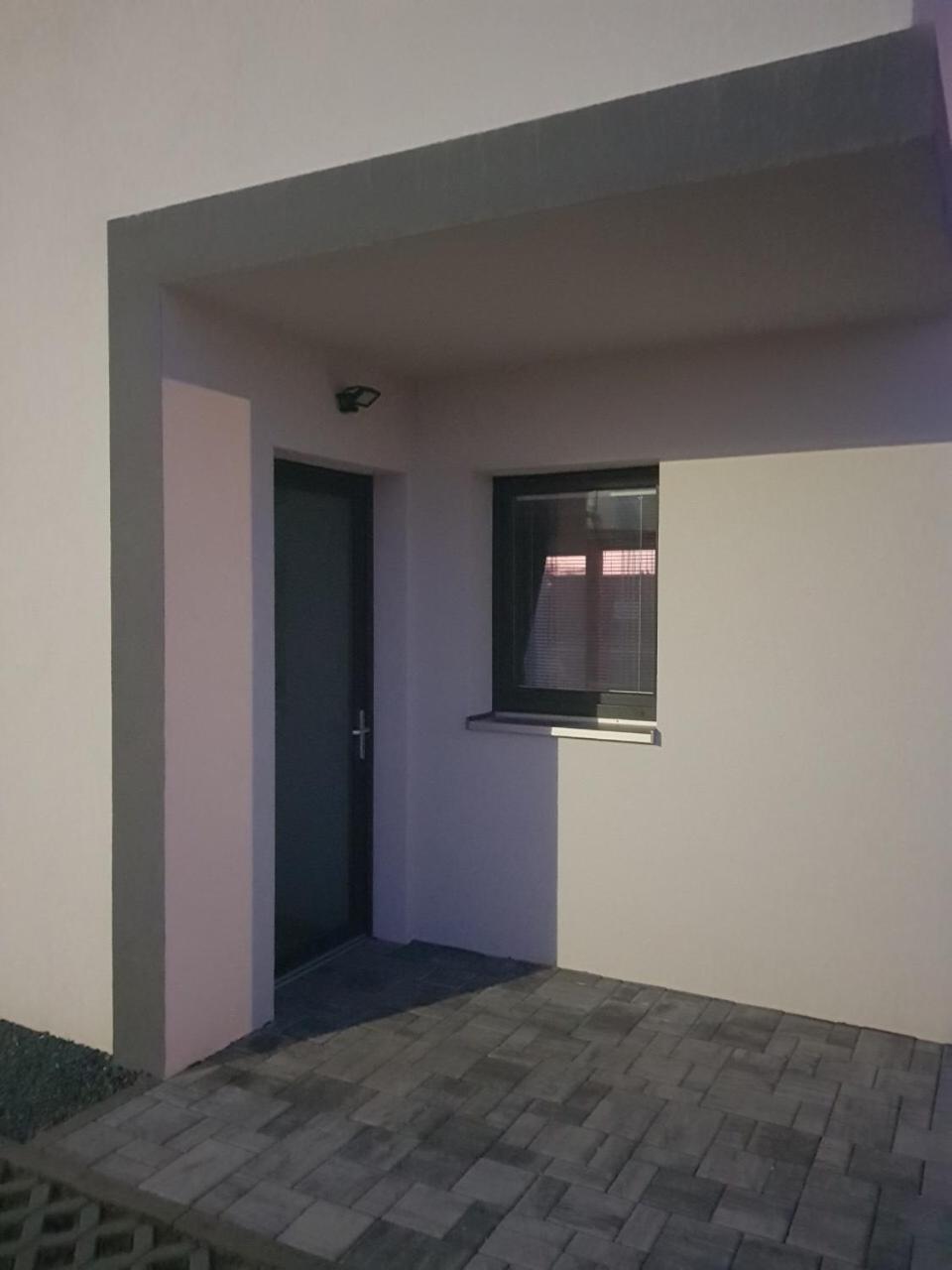 Apartmany Miromar Podivin Exteriör bild